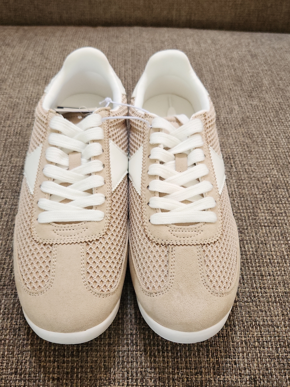 Universal Thread Oxford Suede Beige White Mesh Knit Fashion Comfort Sneakers 10